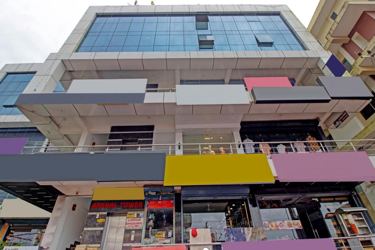 Oyo Flagship 81436 Palace Lodge Mangalore Exterior foto