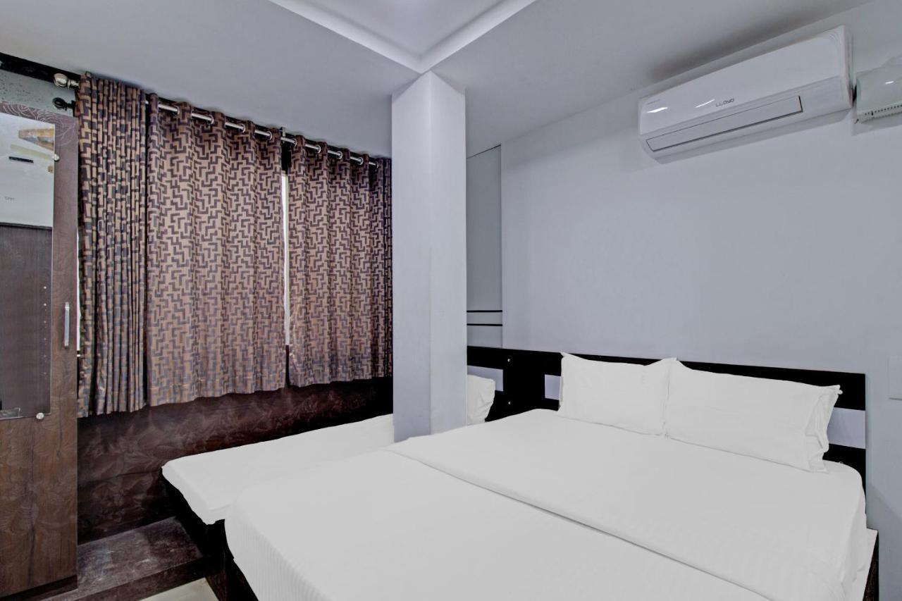 Oyo Flagship 81436 Palace Lodge Mangalore Exterior foto