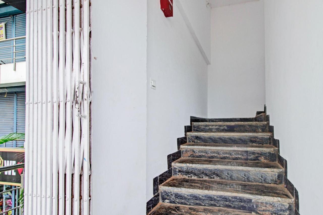 Oyo Flagship 81436 Palace Lodge Mangalore Exterior foto